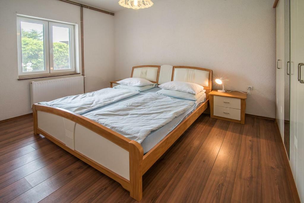 Beljan Apartments Krk Town Buitenkant foto
