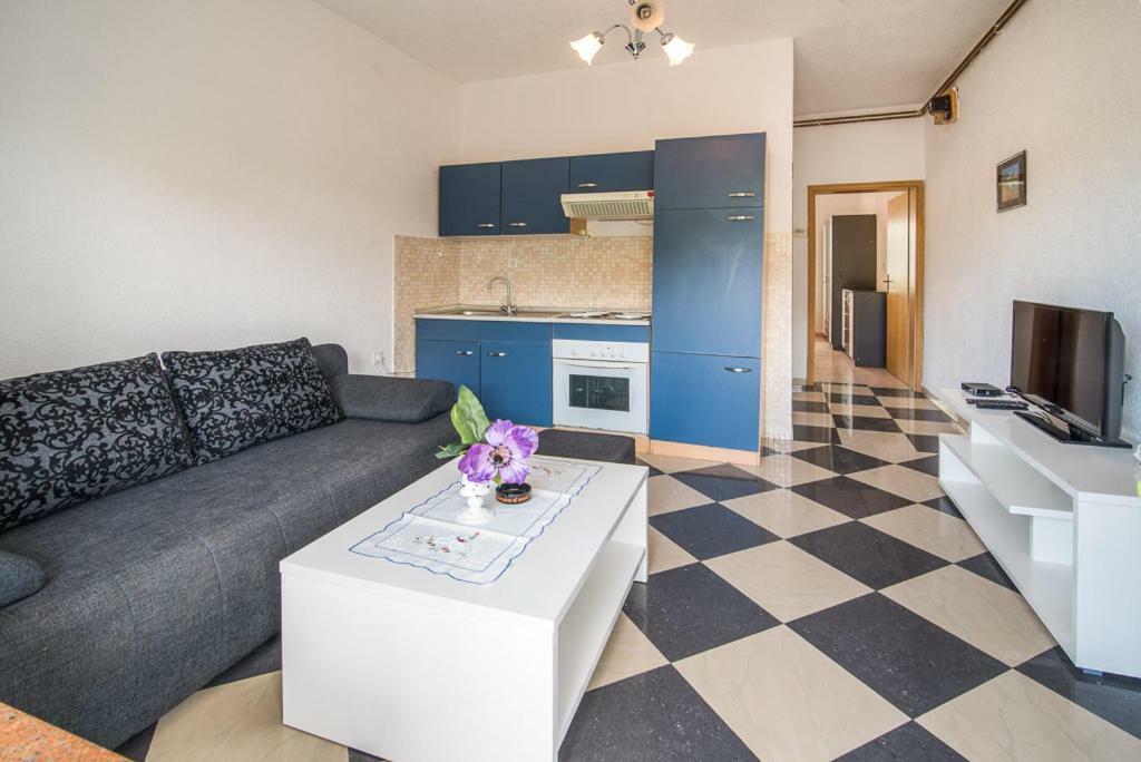Beljan Apartments Krk Town Buitenkant foto